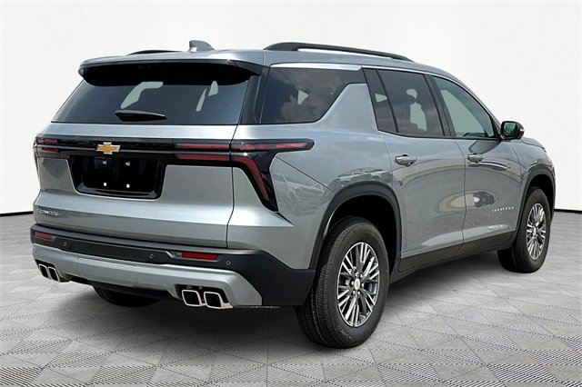2026 Chevrolet Traverse L photo 6