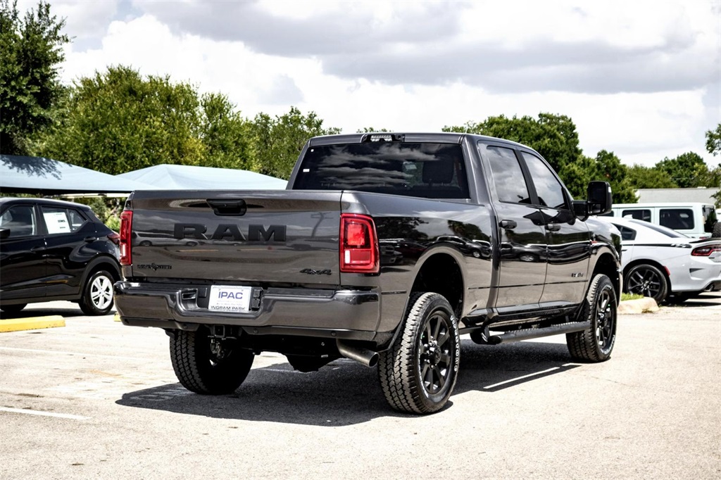2025 Ram 2500 Big Horn photo 4