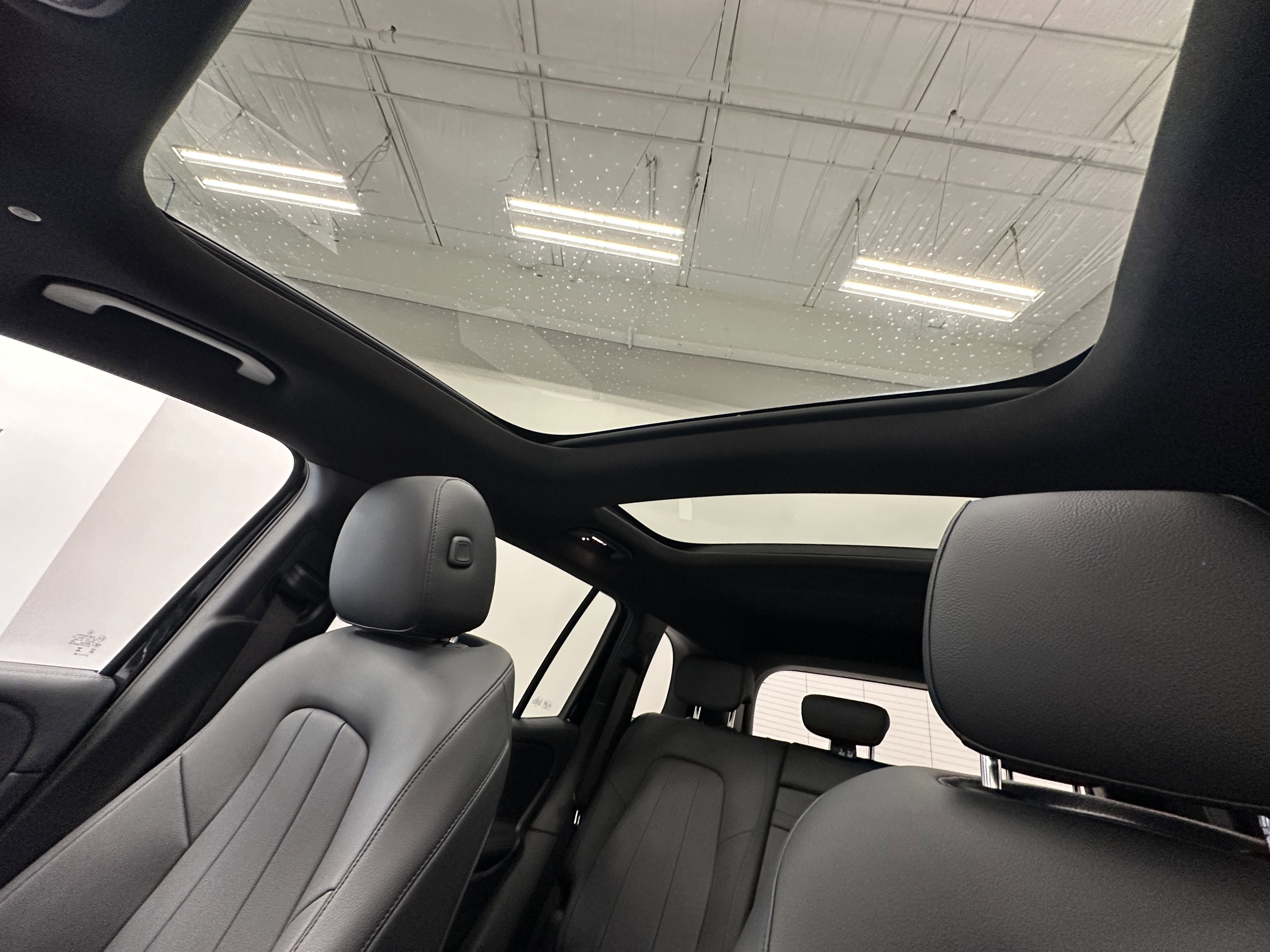2024 Mercedes Benz GLB 250 photo 20