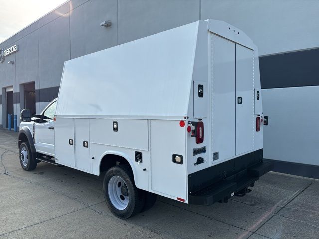 2024 Ford F-550 XL photo 3