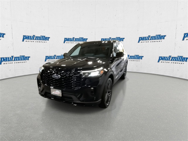 2025 Ford Explorer ST-Line photo 4
