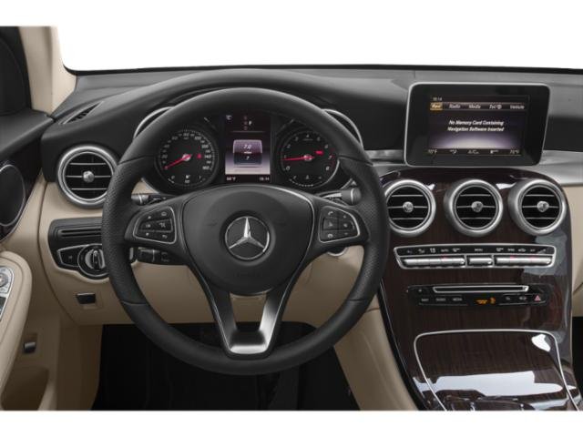 2019 Mercedes Benz GLC 300 4MATIC photo 4