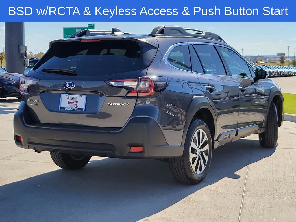 2025 Subaru Outback Premium photo 4