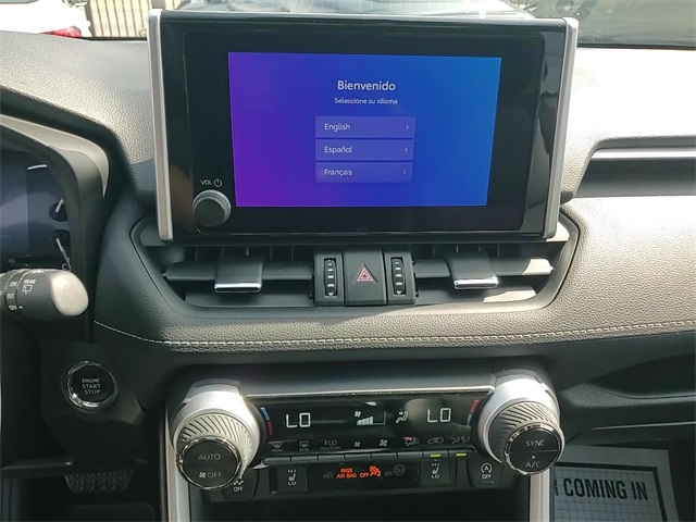 2024 Toyota RAV4 XLE Premium photo 17