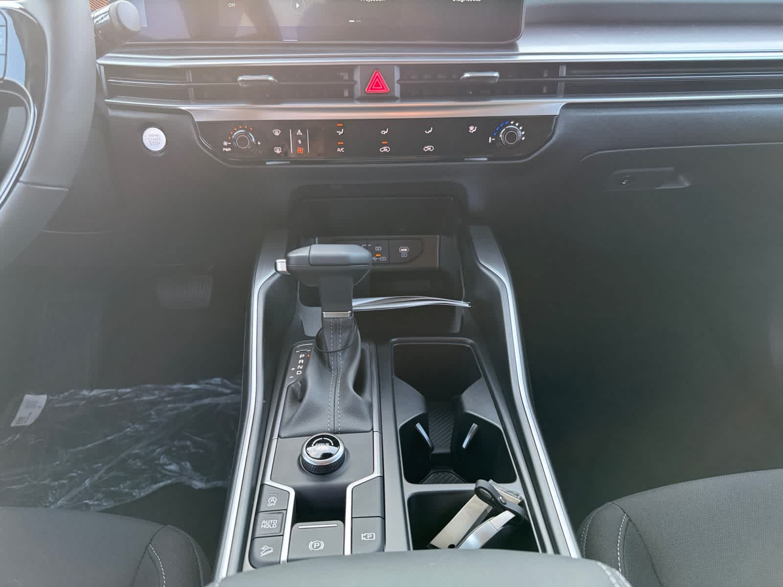 2026 Kia Sorento LX photo 11