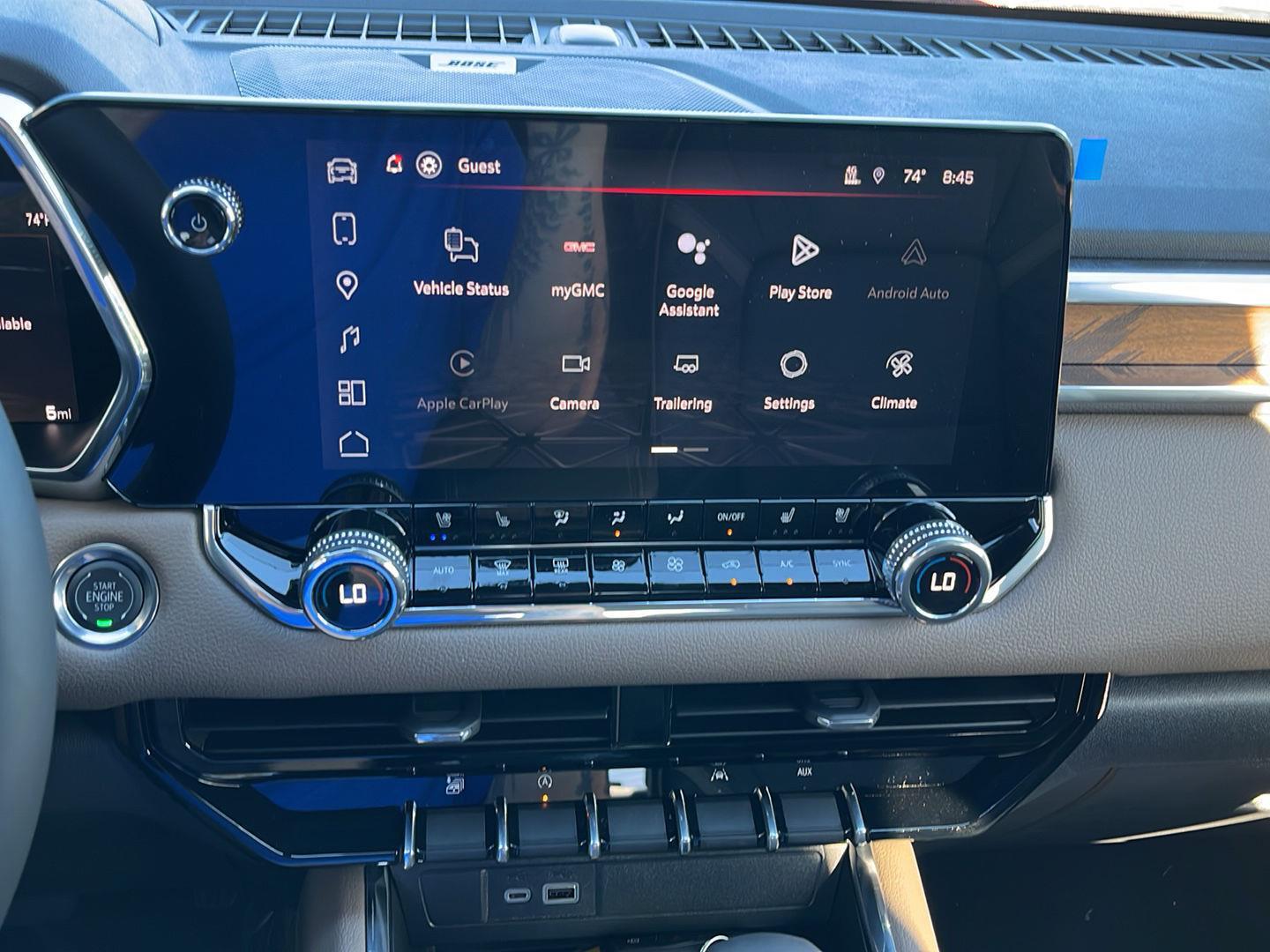 2026 Gmc Canyon Denali photo 13