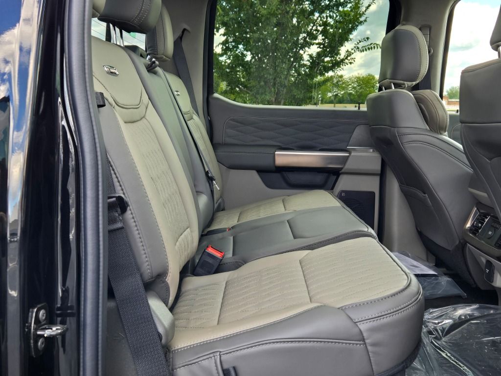 2026 Ford F-350 photo 10