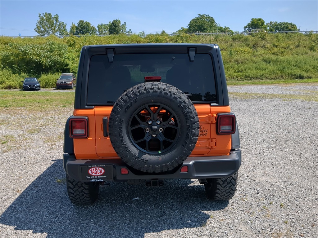2025 Jeep Wrangler Willys photo 4