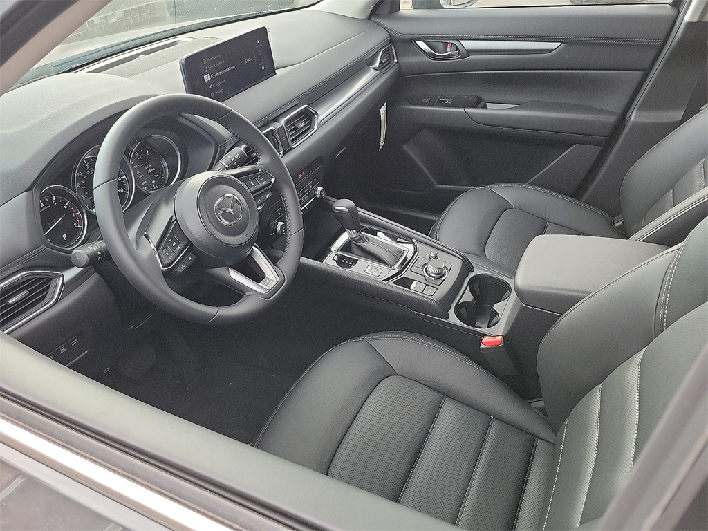 2025 Mazda CX-5 2.5 S Preferred photo 4
