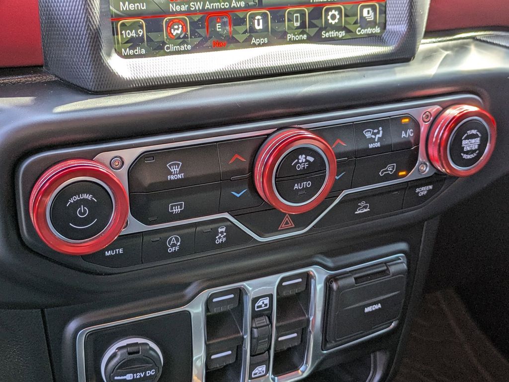 2023 Jeep Gladiator Rubicon photo 21