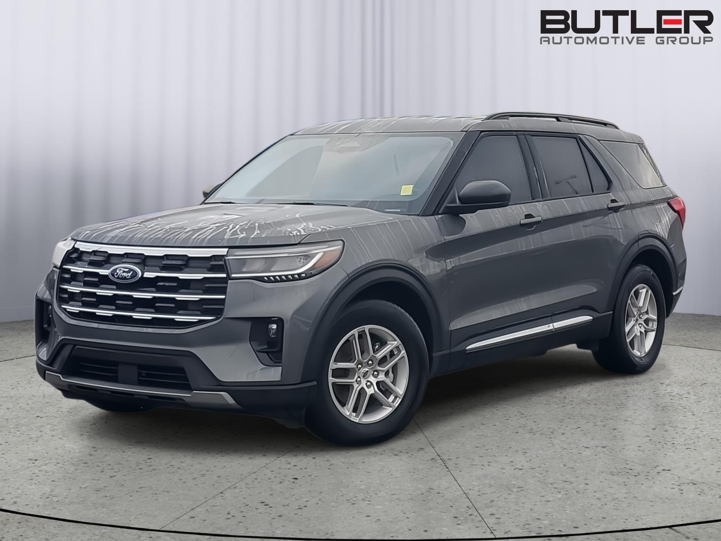 2025 Ford Explorer Active's photo
