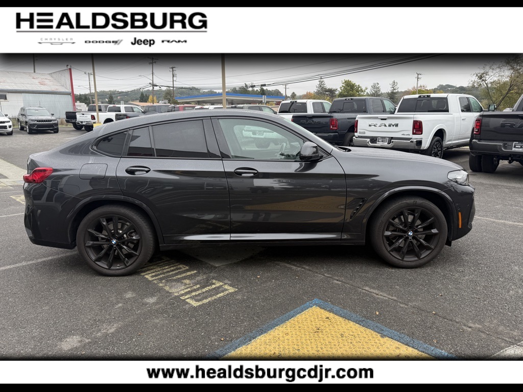 2023 Bmw X4 xDrive30i photo 2