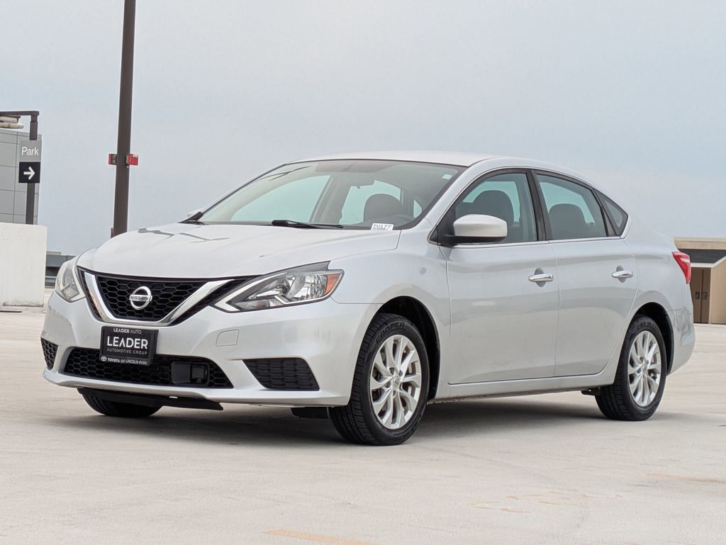2018 Nissan Sentra SV photo 2