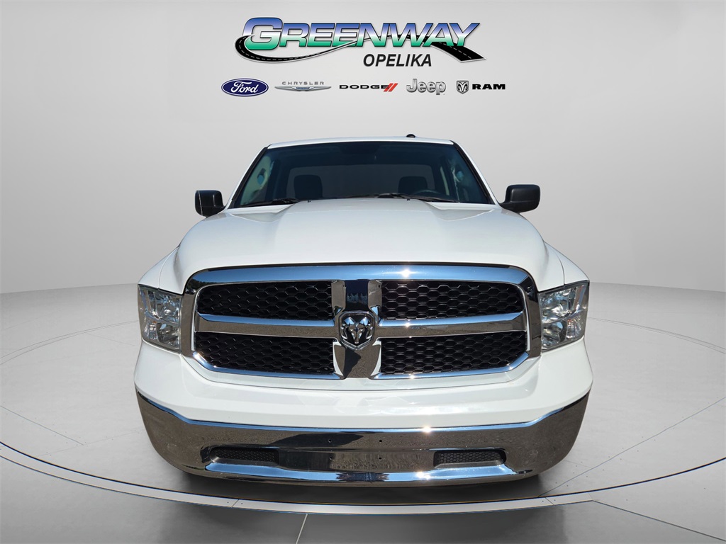 2022 Ram 1500 Classic Tradesman photo 2
