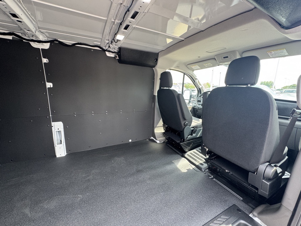 2025 Ford Transit photo 15