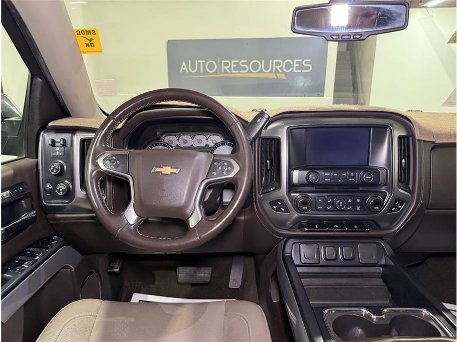 2014 Chevrolet Silverado 1500 LTZ photo 16