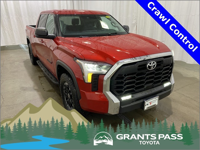 2023 Toyota Tundra SR5's photo