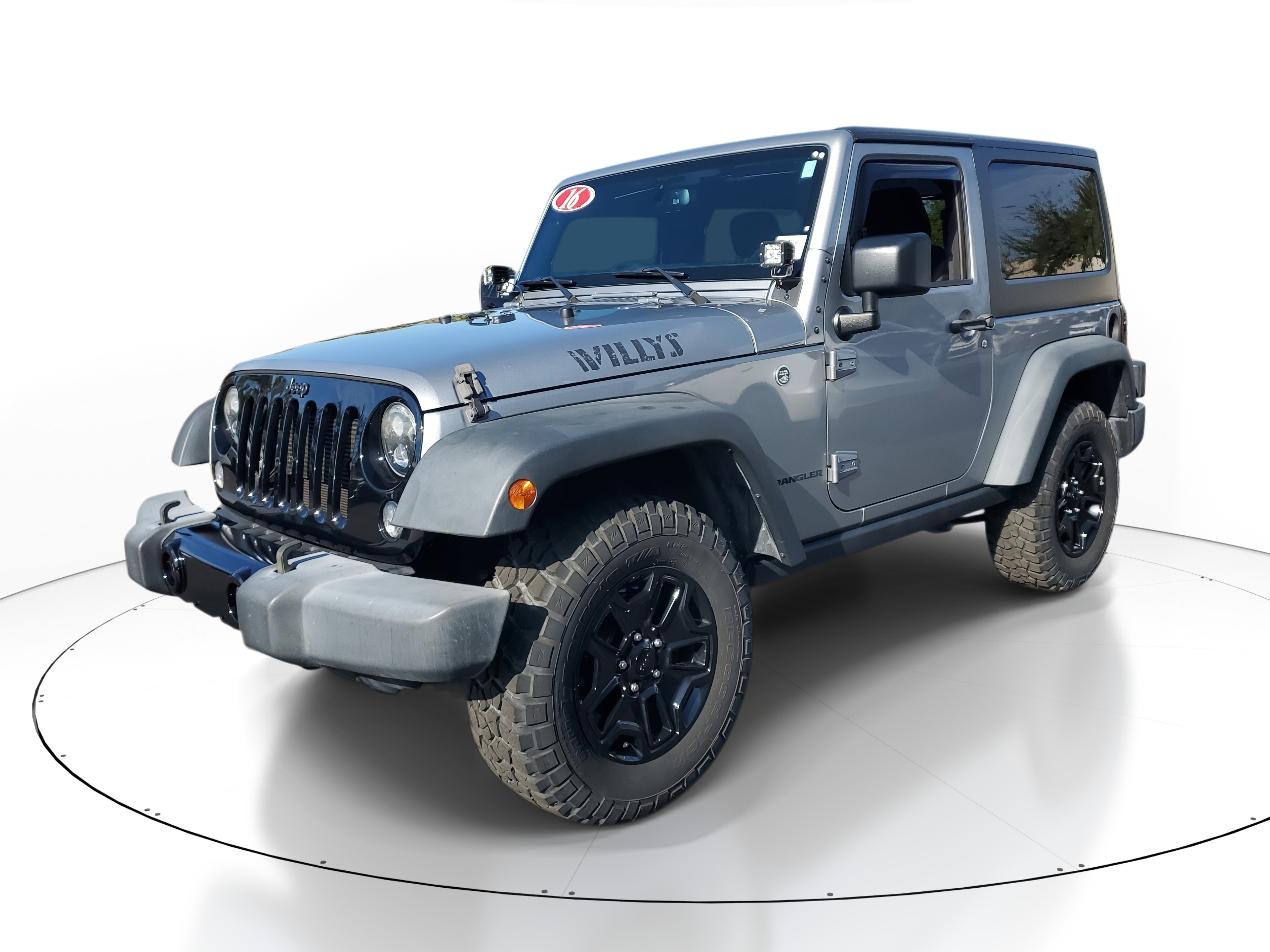 2016 Jeep Wrangler Willys Wheeler photo 2