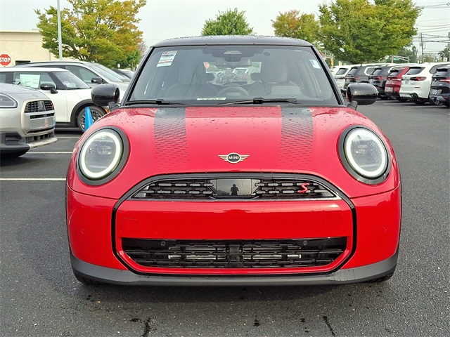 2026 Mini Cooper 2 Door Hardtop Signature photo 2