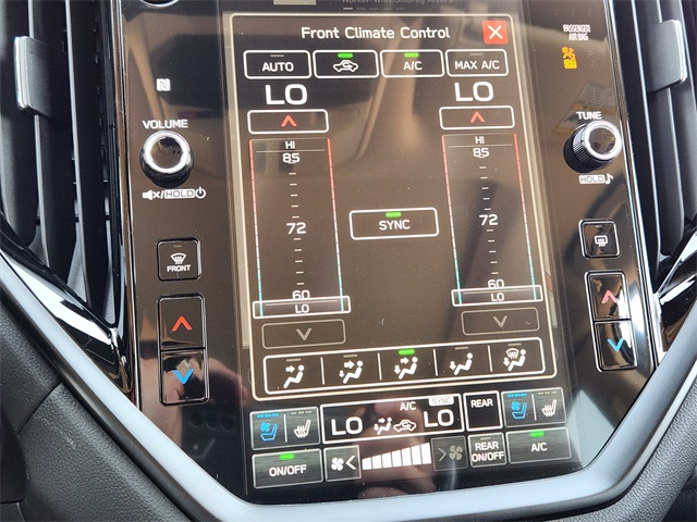 2025 Subaru Ascent Onyx Edition Touring photo 11