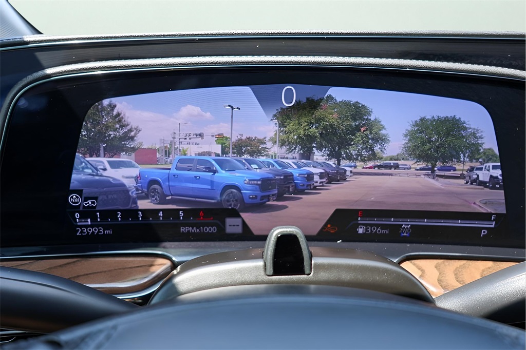 2023 Cadillac Escalade ESV Sport Platinum photo 11