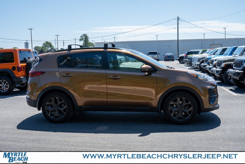 2021 Kia Sportage S photo 2