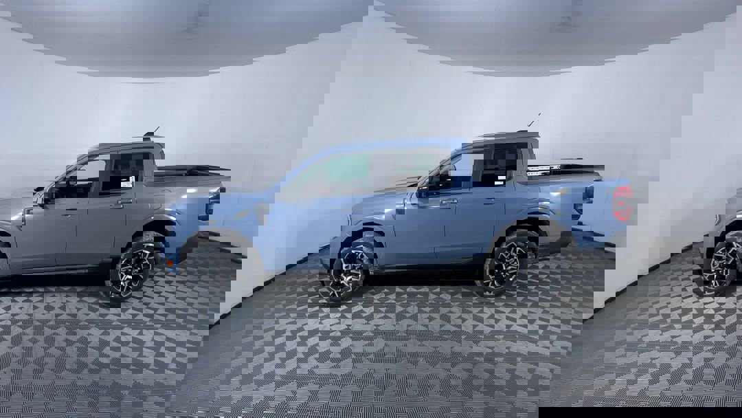 2025 Ford Maverick Lariat photo 6