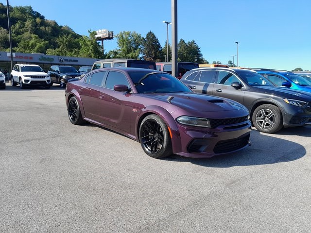 2022 Dodge Charger R/T Scat Pack Widebody photo 2