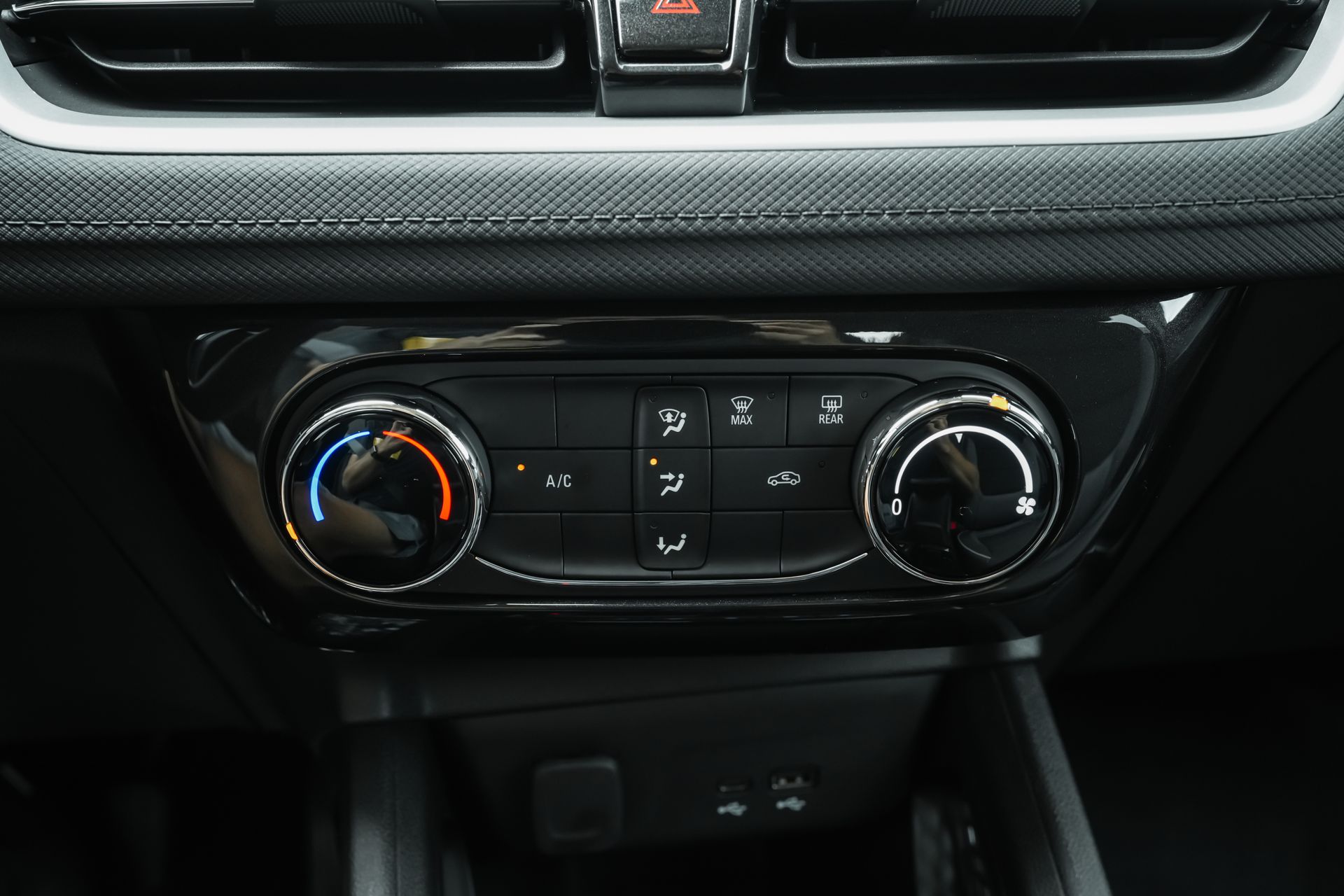 2024 Chevrolet Trailblazer LT photo 13