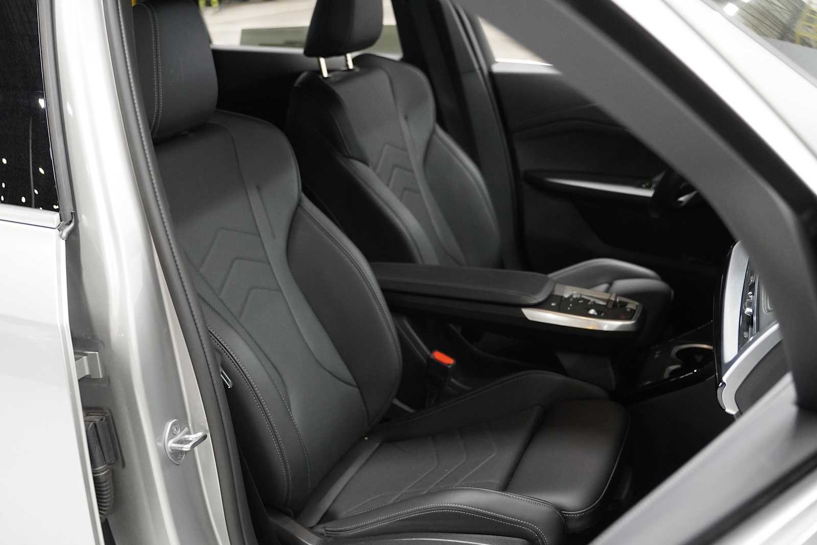 2025 Bmw X1 XDrive28i photo 8