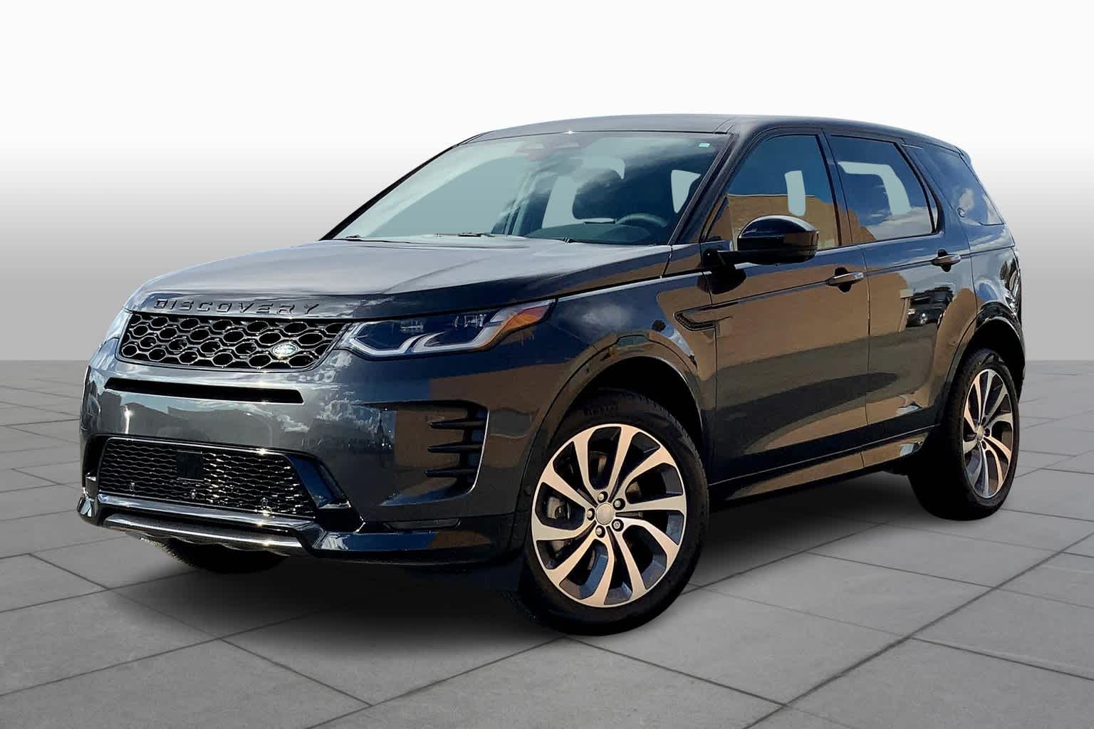 2025 Land Rover Discovery Sport S photo 4