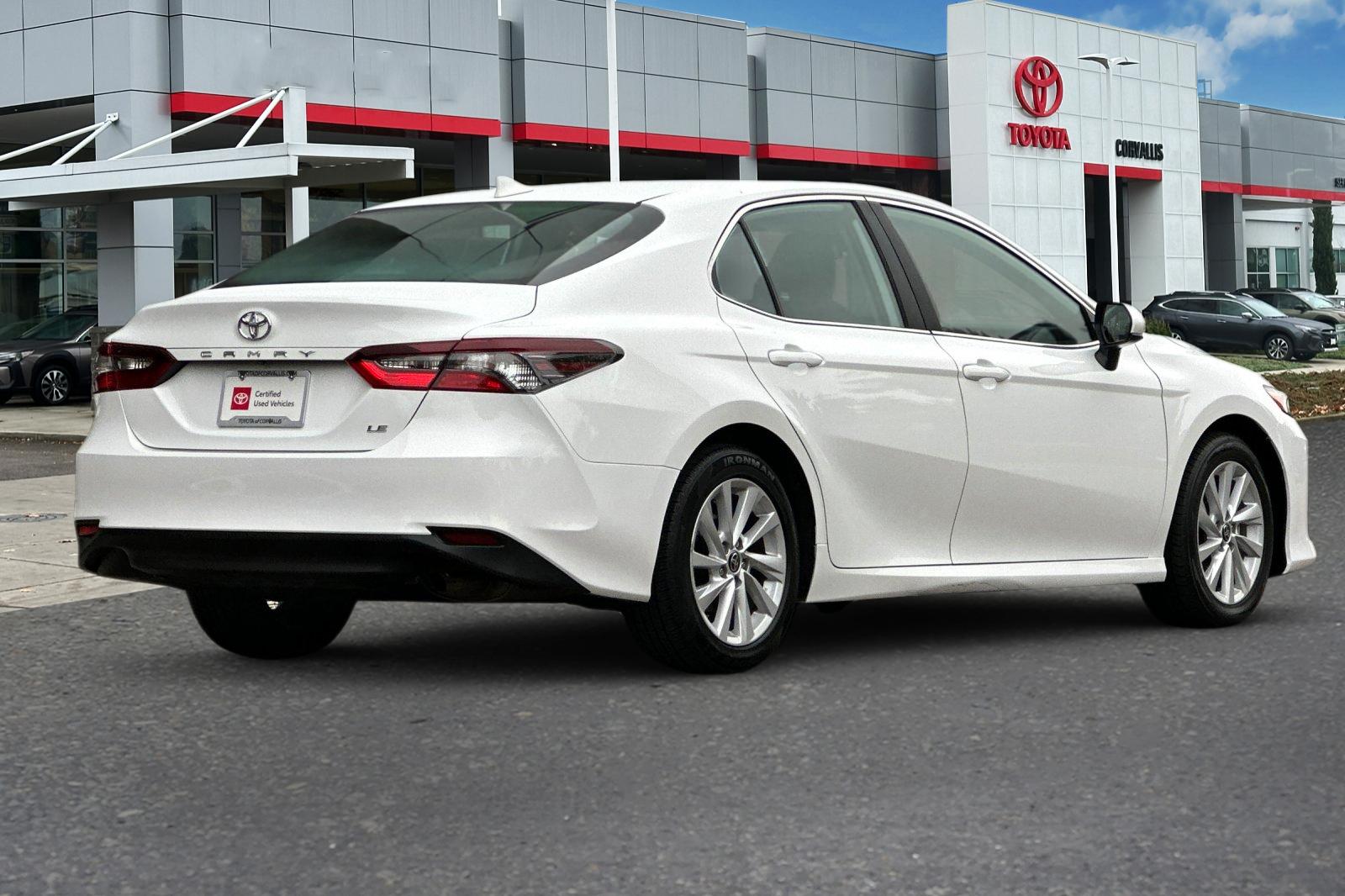 2024 Toyota Camry LE photo 3