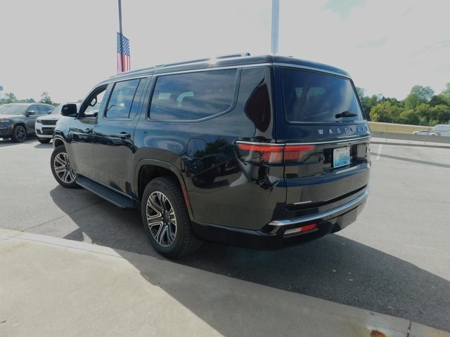 2023 Jeep Wagoneer L Series II photo 5