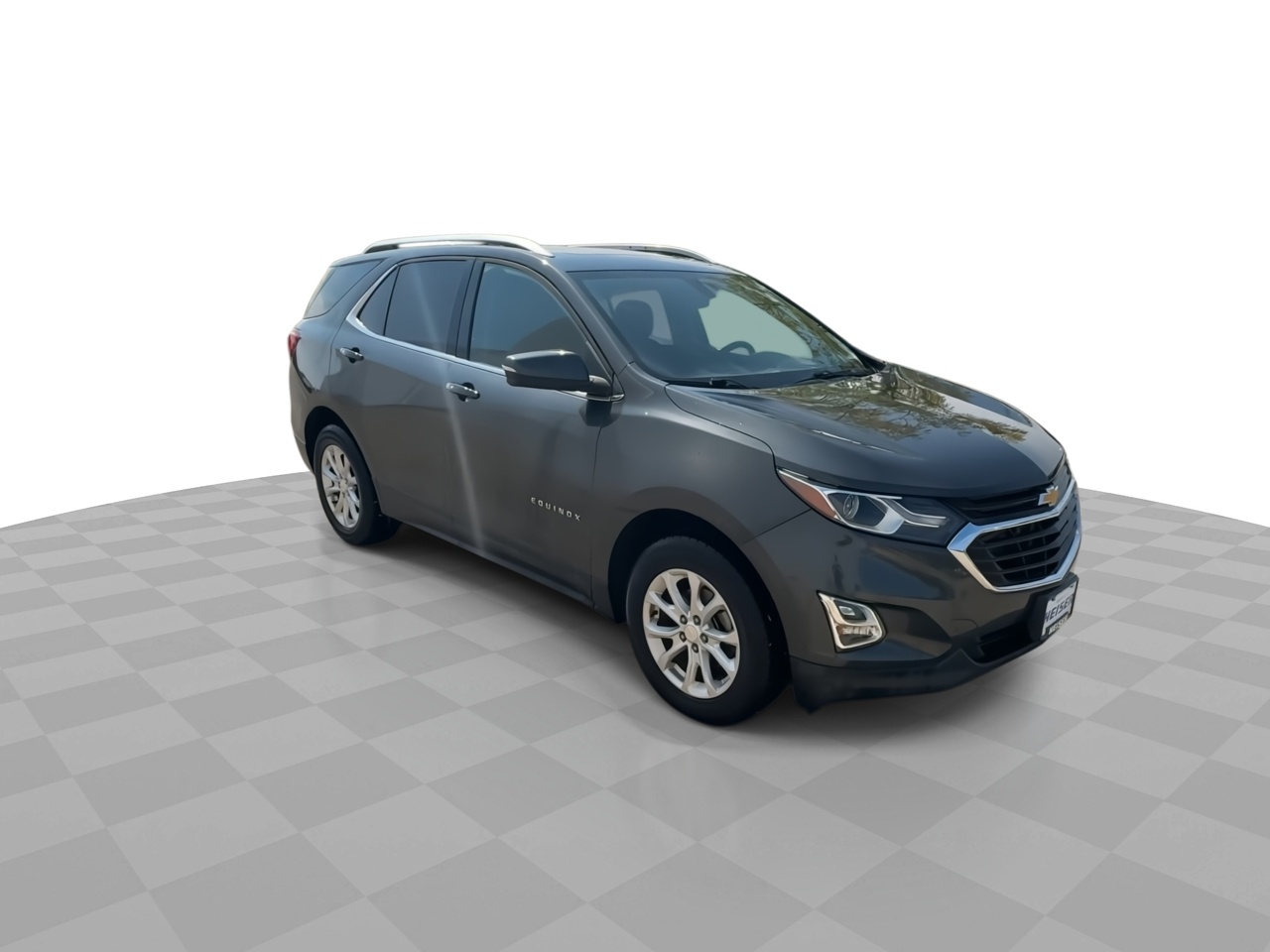 2018 Chevrolet Equinox LT photo 2