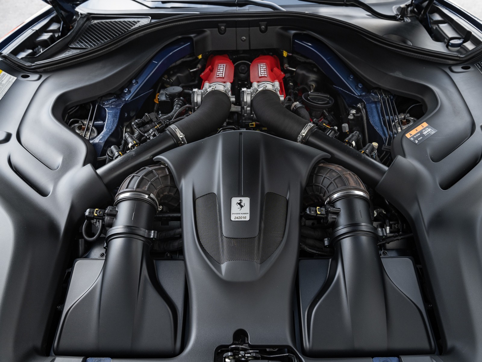 2019 Ferrari Portofino photo 39