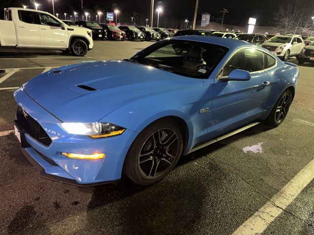 2022 Ford Mustang GT Premium's photo