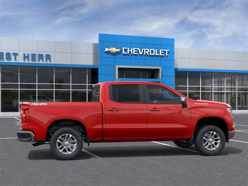 2025 Chevrolet Silverado 1500 LT photo 5