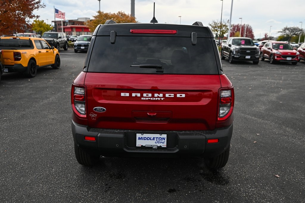 2025 Ford Bronco Sport Outer Banks photo 3