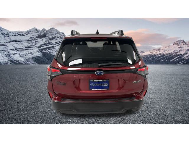 2025 Subaru Forester Premium photo 3