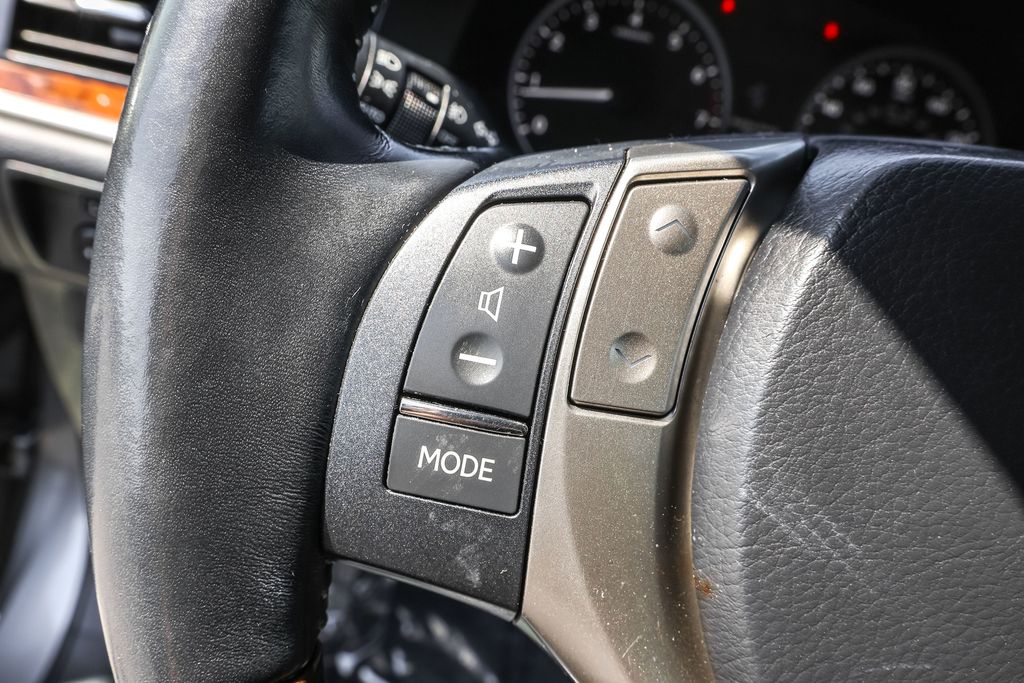 2014 Lexus ES 350 photo 18