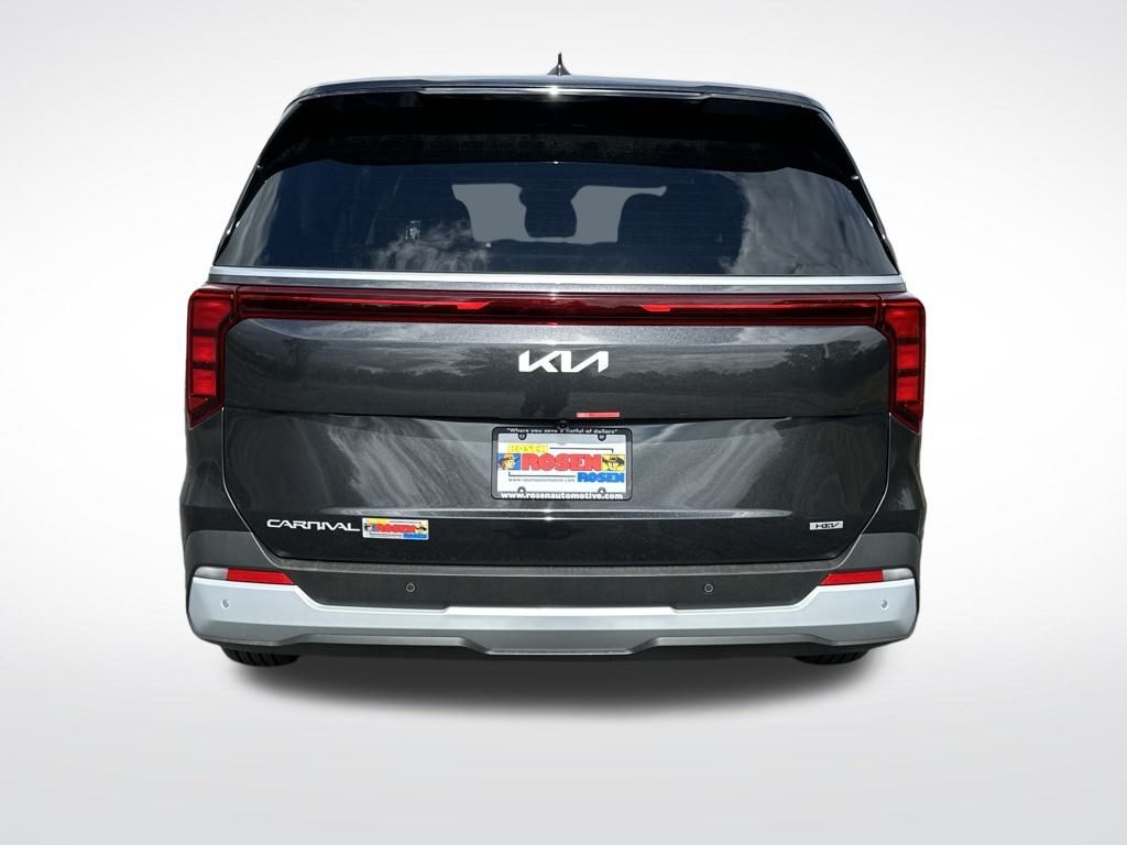 2026 Kia Carnival LXS photo 2