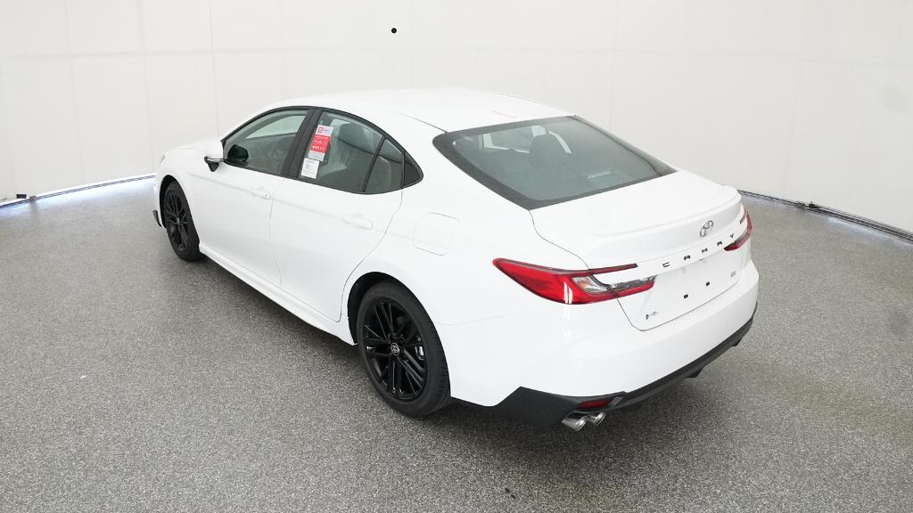 2025 Toyota Camry SE photo 11