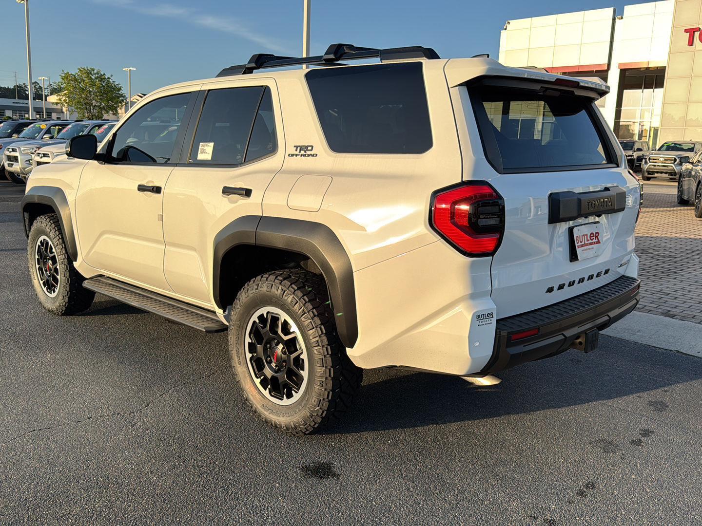 2025 Toyota 4Runner TRD Off-Road photo 3