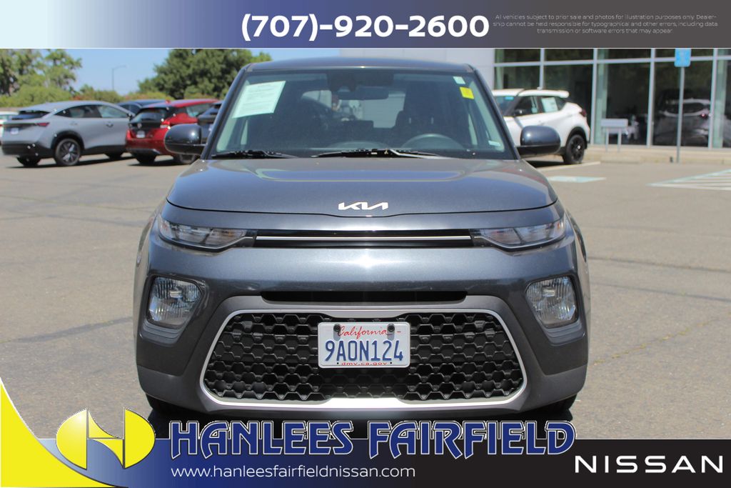 2022 Kia Soul LX photo 3