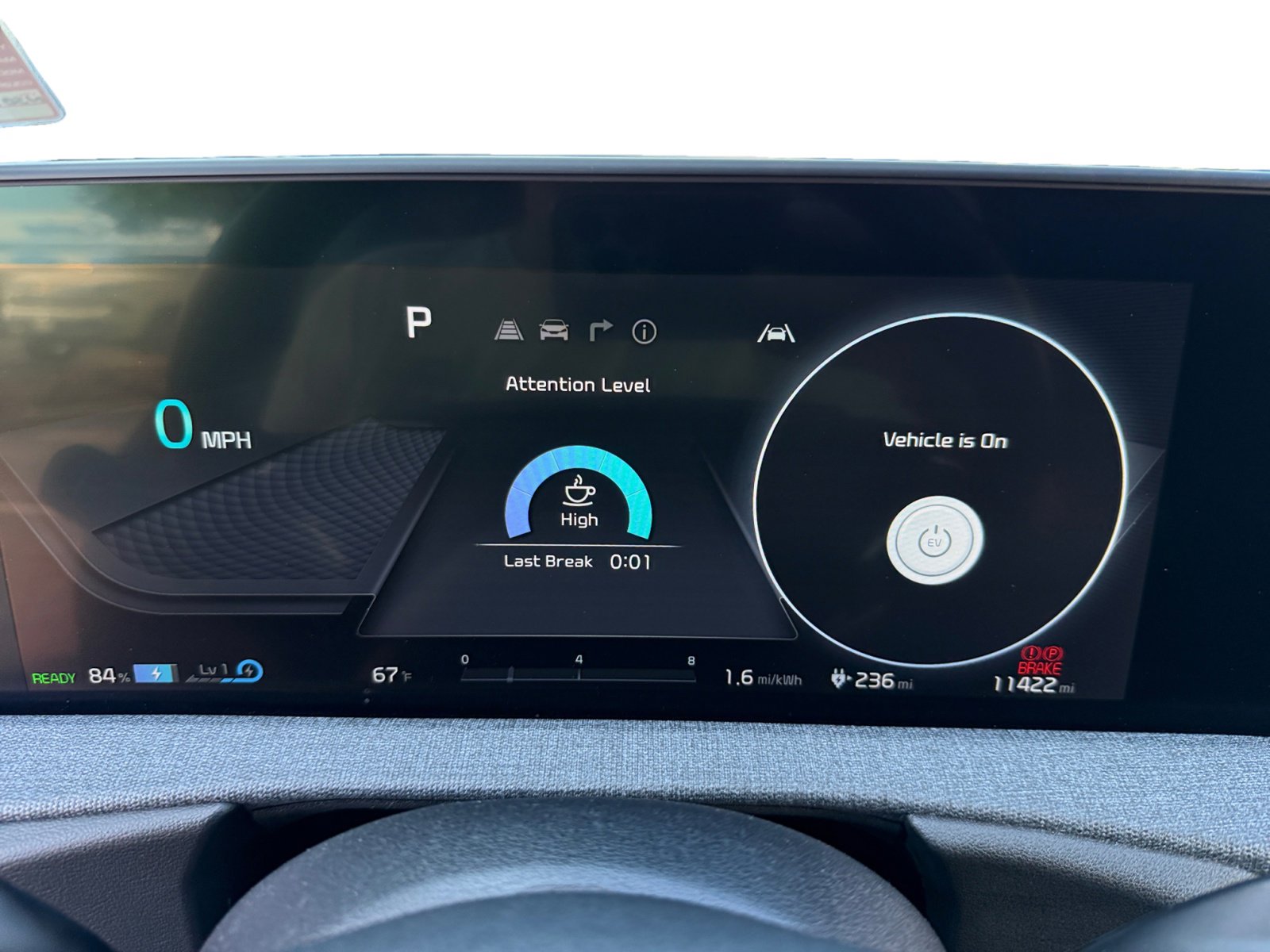 2022 Kia EV6 Wind photo 11