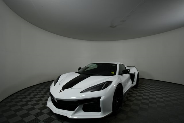 2025 Chevrolet Corvette Z06 2LZ photo 4