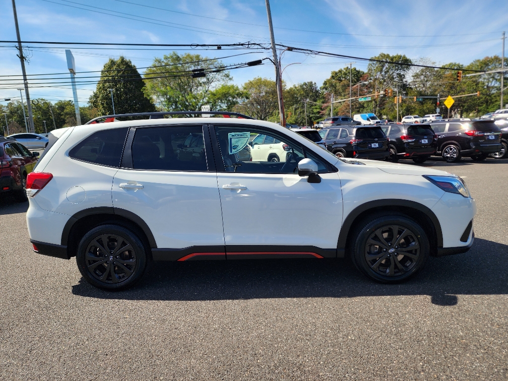 2022 Subaru Forester Sport photo 18
