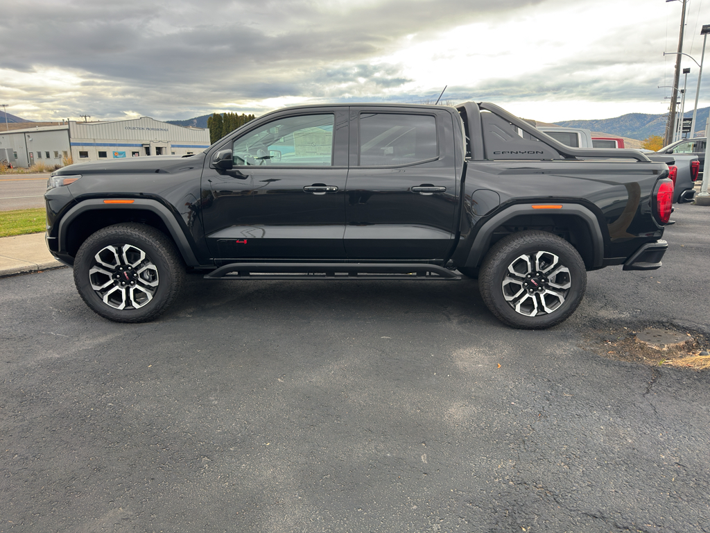 2025 GMC Canyon AT4's photo