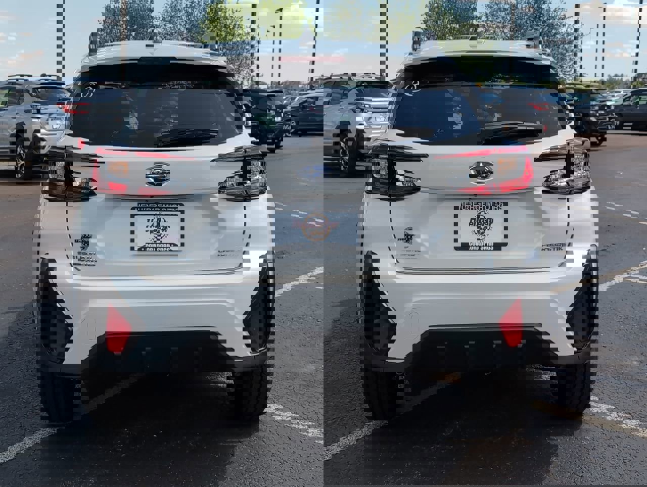 2025 Subaru Crosstrek Premium photo 5