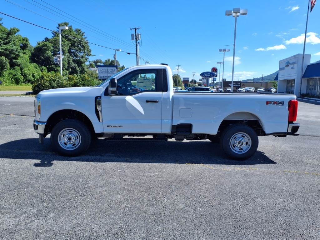 2026 Ford F-250 XL photo 2